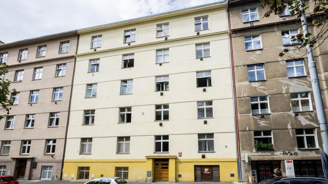 Prison Apartment - Get Locked Up In Centre Of Praha Exteriér fotografie